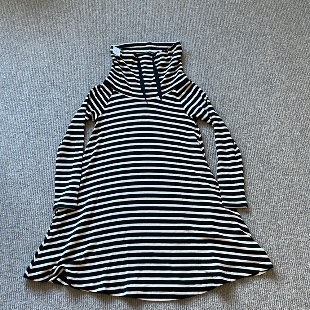 Lou & Grey Fleece Lined Turtleneck Swing Dress w/ pockets! XS NWT
